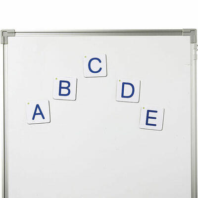 Letras maiúsculas magnéticas grandes