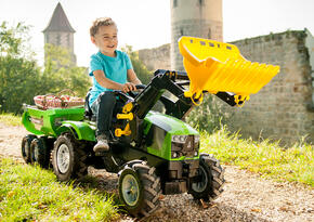 rollyFarmtrac Deutz-Fahr com Rodas Pneumáticas