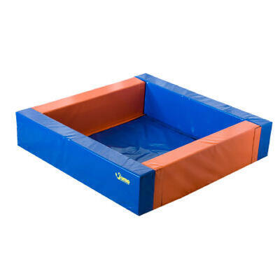 Piscina de blocos de espuma com cobertura 