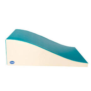 Rampa longa curva com toque de couro 90x60x30 cm