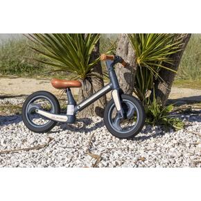 Bicicleta de equilíbrio dobrável